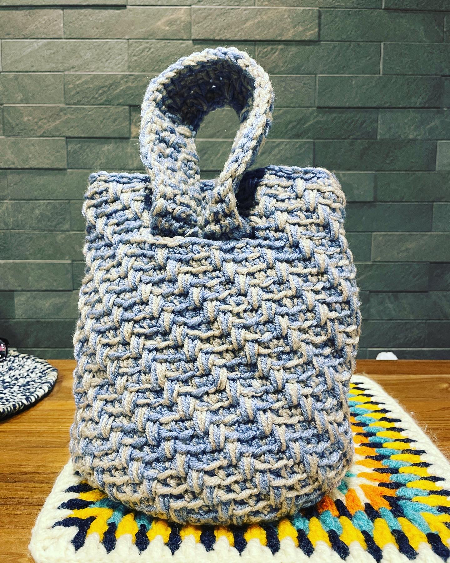 ワンハンドルバッグ