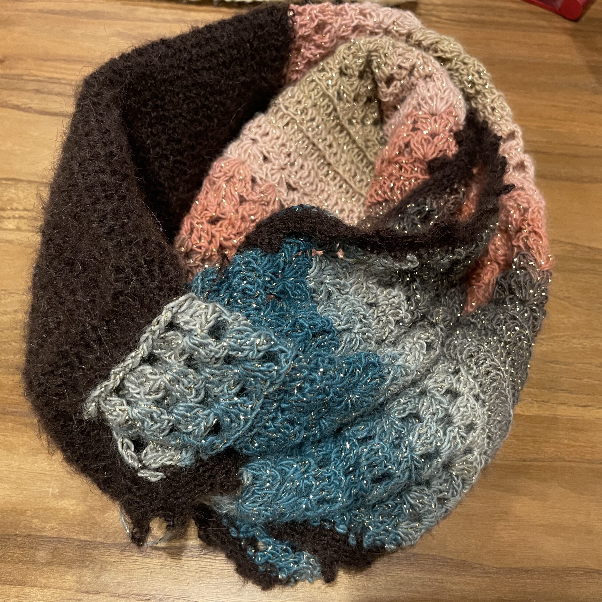 キラキラ二重巻スヌード